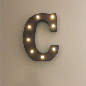 Meet your Posher, Camila